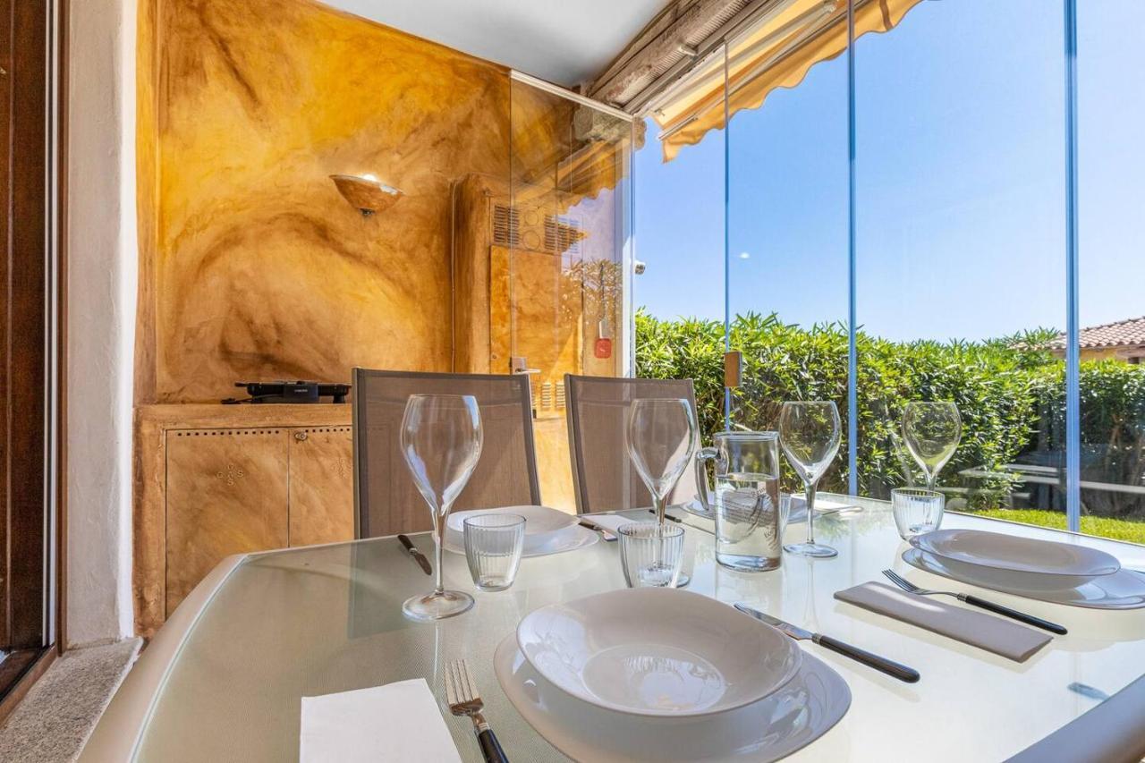 Casa Vacanze Lo Squalo Olbia Exterior photo